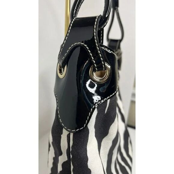 Kate Spade Y2K Zebra Print‎ Canvas Shoulder Bag - Picture 3 of 10
